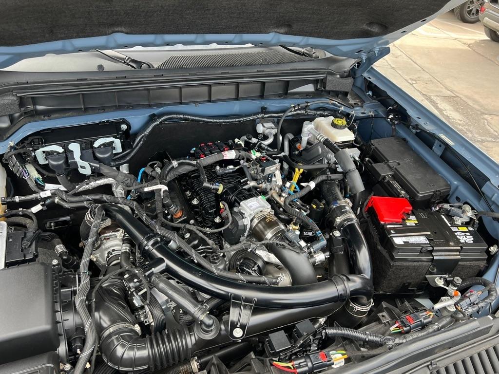 Ford Bronco Base 4-Door w/Advanced 2023