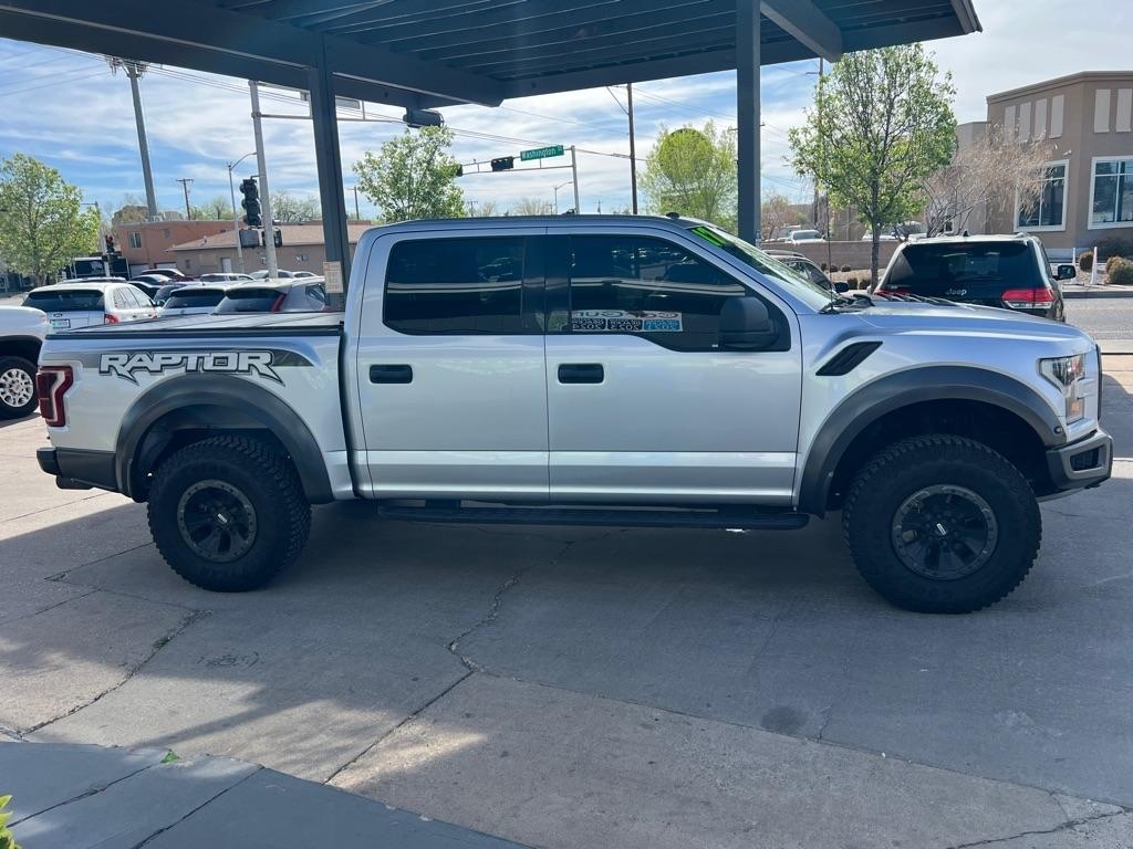 Ford F-150 Raptor SuperCrew 4WD 2017