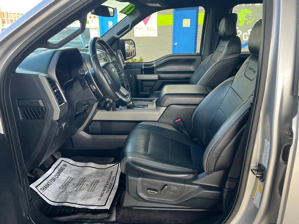 Ford F-150 Raptor SuperCrew 4WD 2017