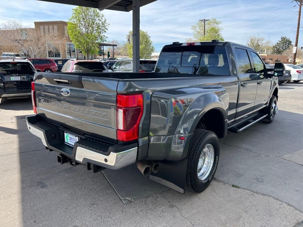 Ford F-350 SD Lariat Crew Cab Long Bed DRW 4WD 2020