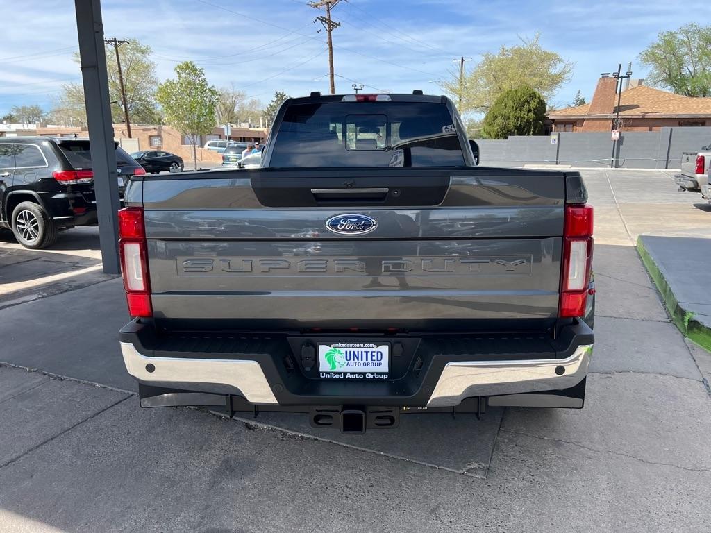 Ford F-350 SD Lariat Crew Cab Long Bed DRW 4WD 2020