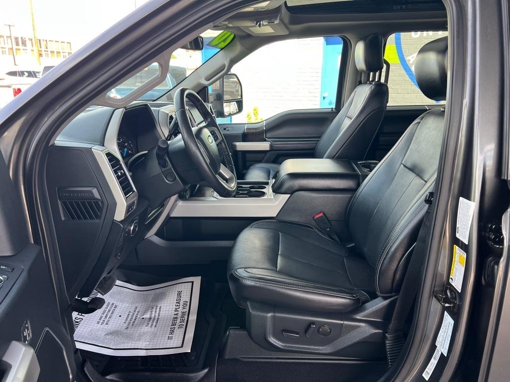 Ford F-350 SD Lariat Crew Cab Long Bed DRW 4WD 2020