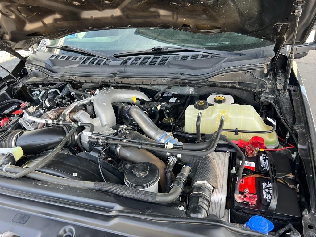 Ford F-350 SD Lariat Crew Cab Long Bed DRW 4WD 2020