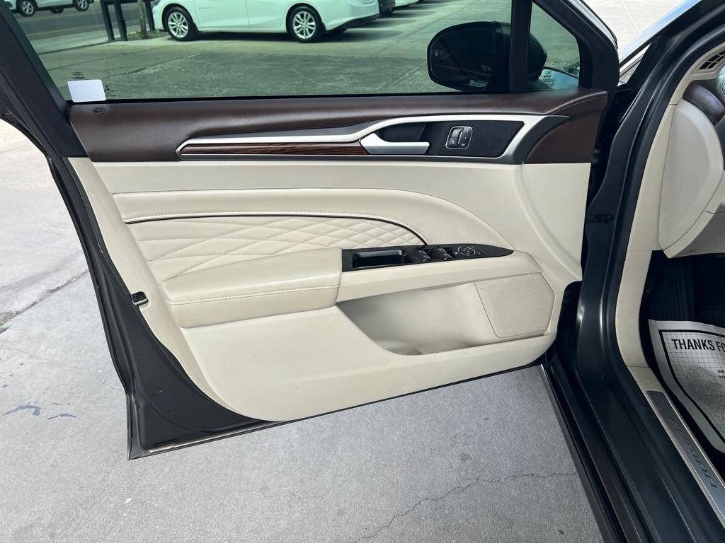 Ford Fusion Titanium AWD 2017