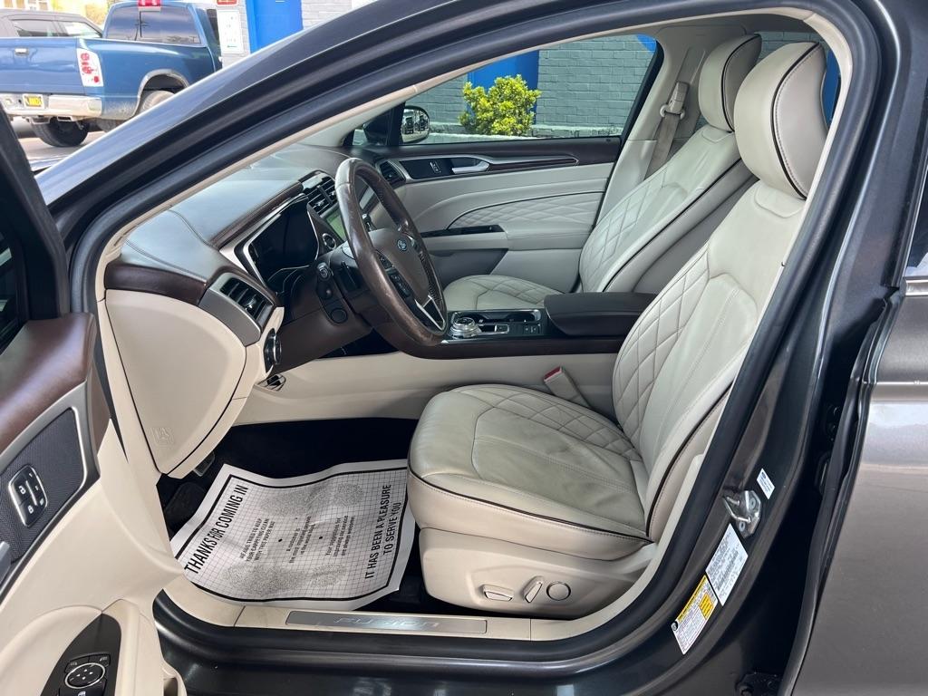 Ford Fusion Titanium AWD 2017