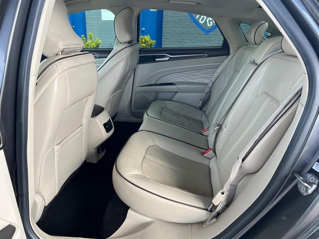 Ford Fusion Titanium AWD 2017