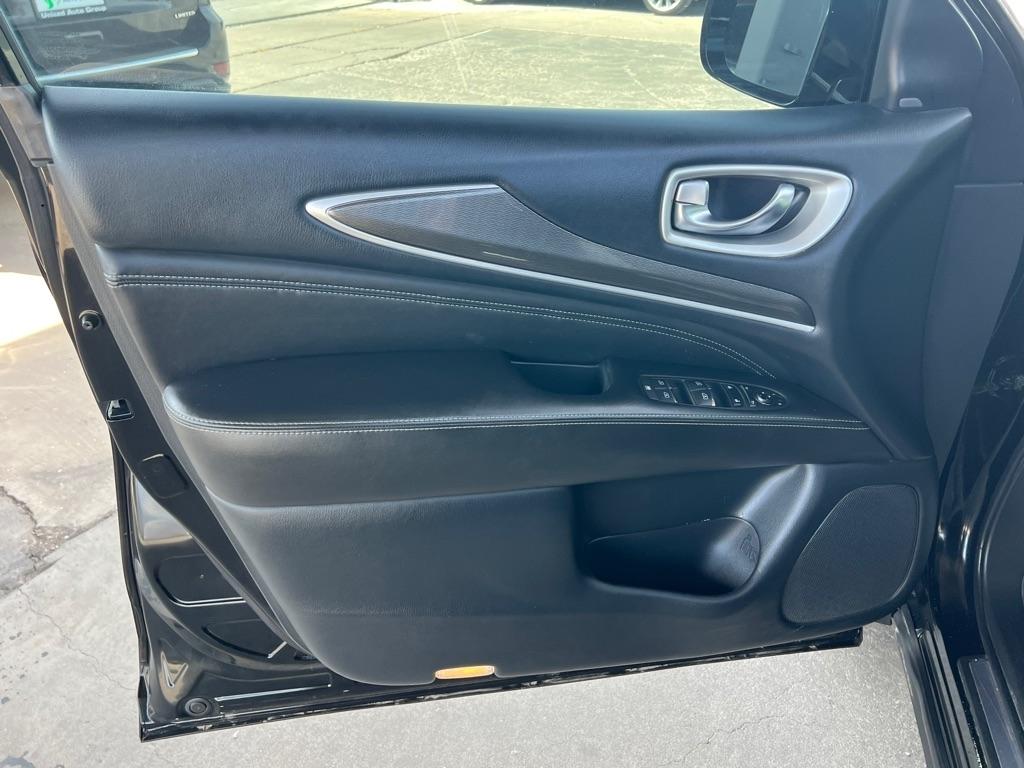 Infiniti QX60 PURE 2020