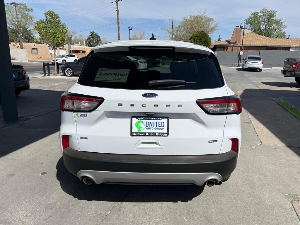 Ford Escape Hybrid SE 2022