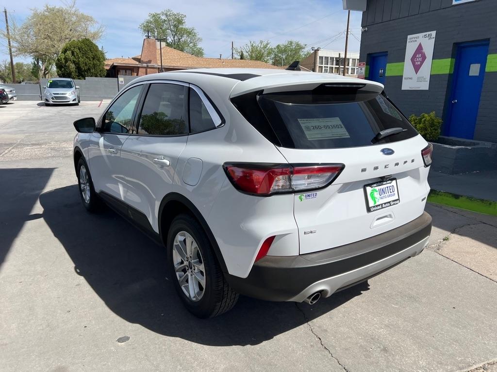 Ford Escape Hybrid SE 2022