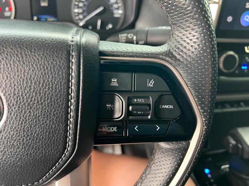 Toyota Tundra Limited CrewMax 4WD 2022