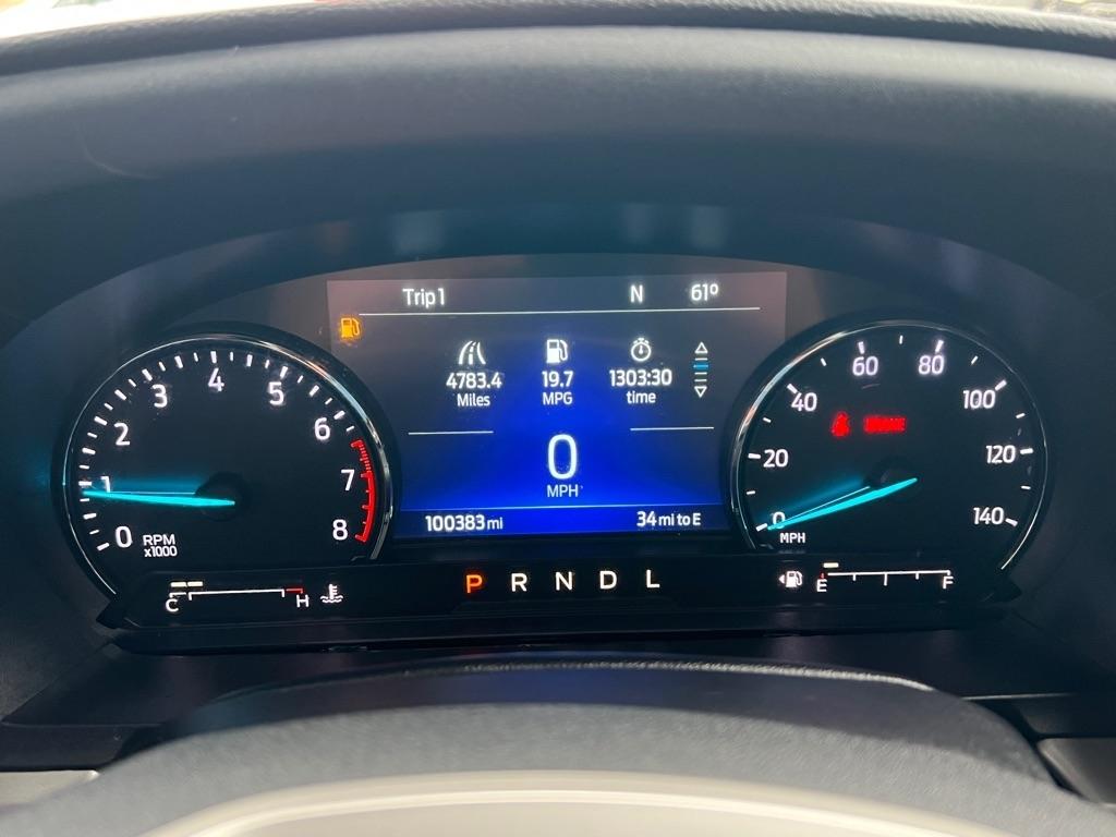 Ford Explorer XLT 2022