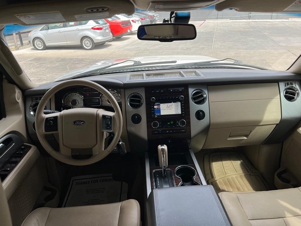 Ford Expedition XLT 4WD 2014