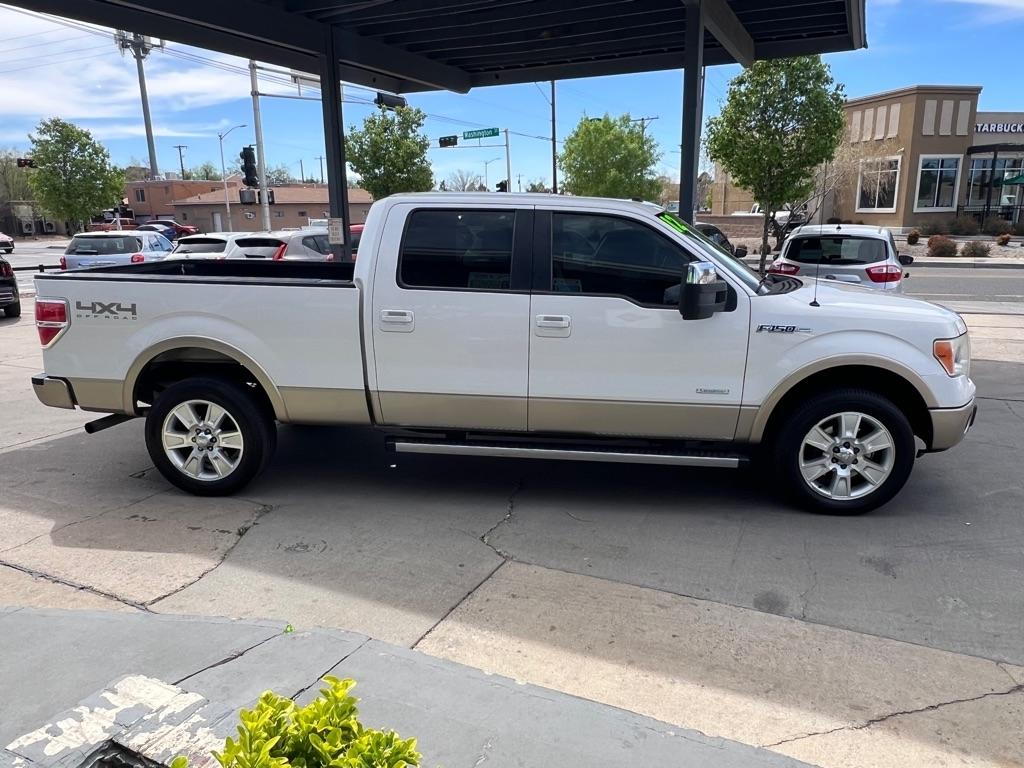 View vehicle photo 4