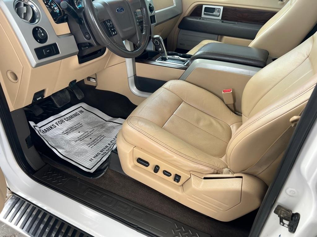 Ford F-150 XL SuperCrew 5.5-ft. Bed 4WD 2012