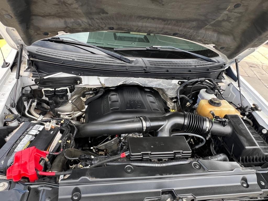 Ford F-150 XL SuperCrew 5.5-ft. Bed 4WD 2012