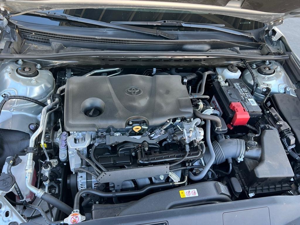 Toyota Camry SE 2023