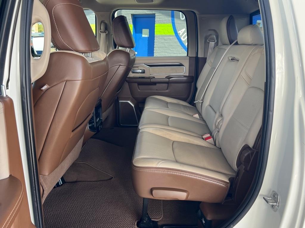 RAM 2500 Laramie Mega Cab 4WD 2022