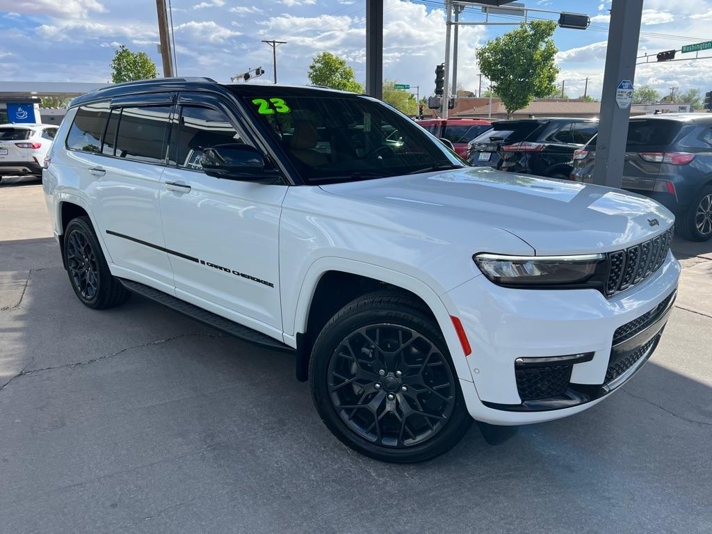 Jeep Grand Cherokee L Summit 4WD 2023