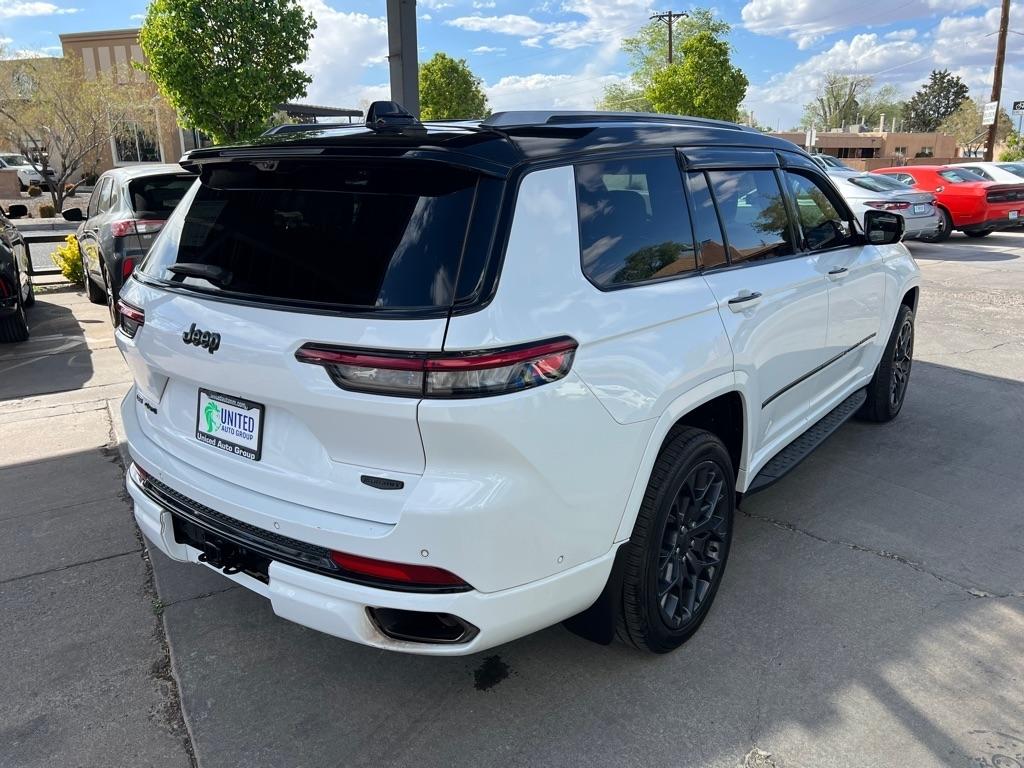 Jeep Grand Cherokee L Summit 4WD 2023