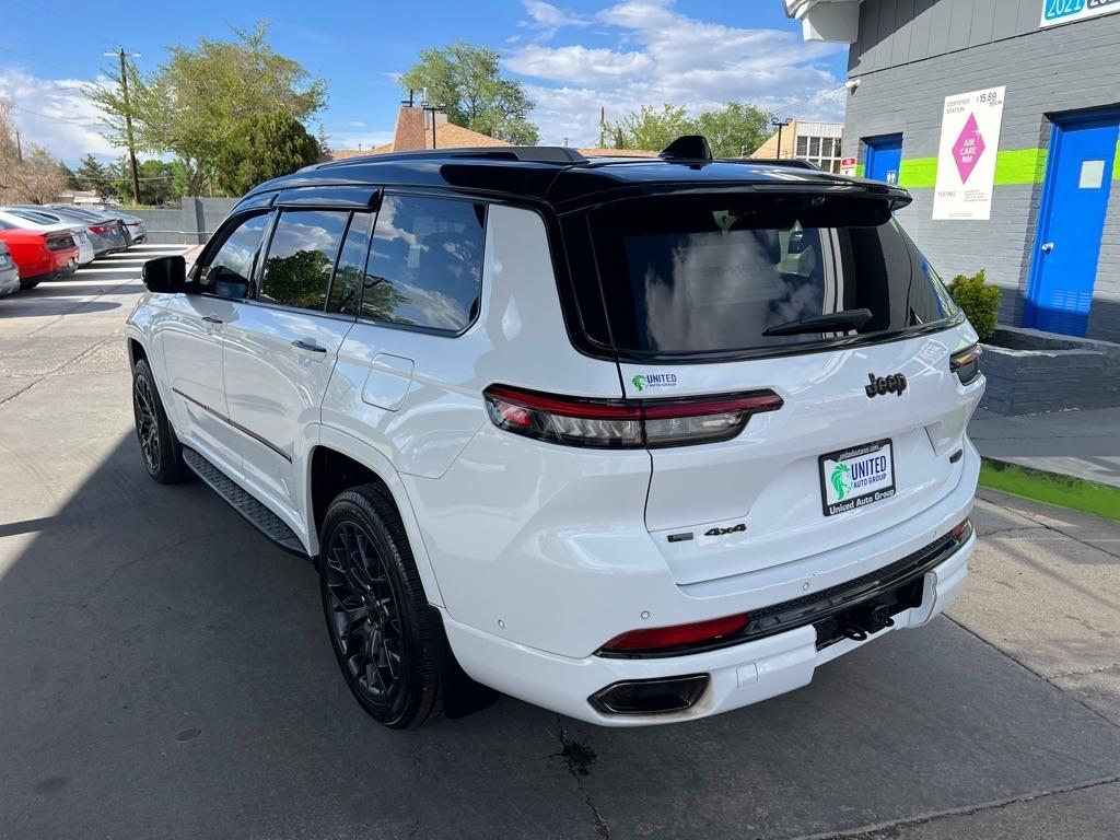 Jeep Grand Cherokee L Summit 4WD 2023