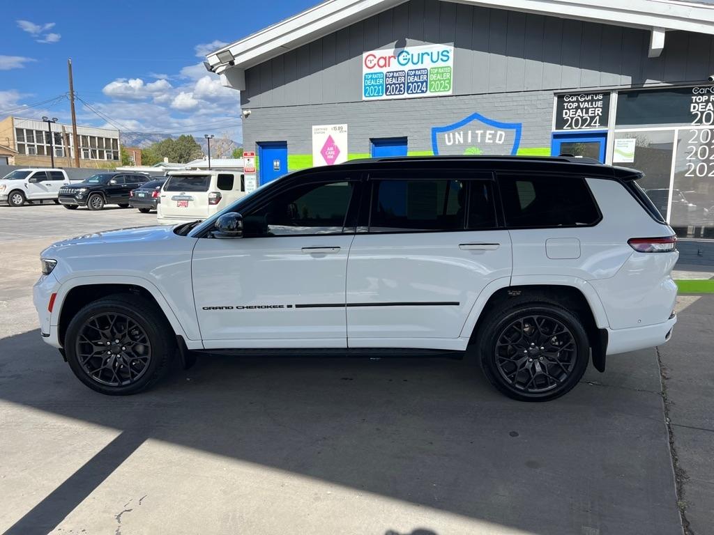 Jeep Grand Cherokee L Summit 4WD 2023