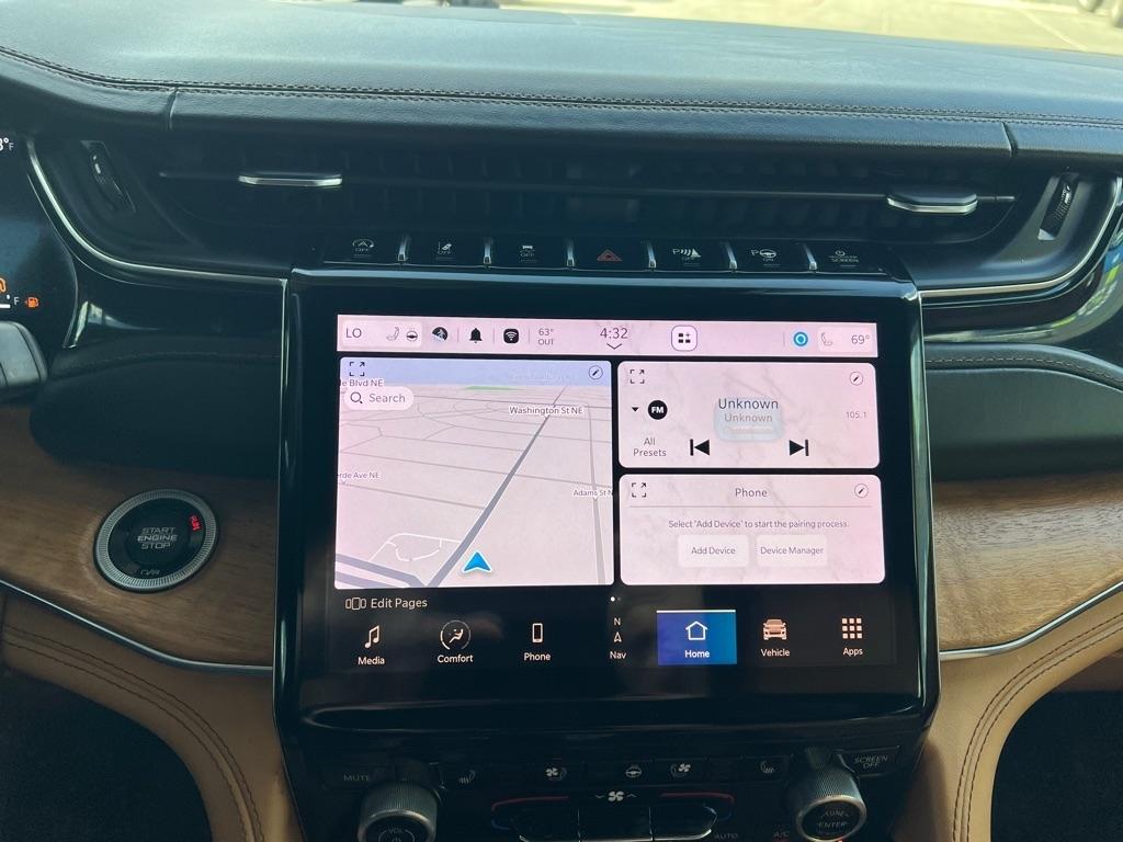 Jeep Grand Cherokee L Summit 4WD 2023