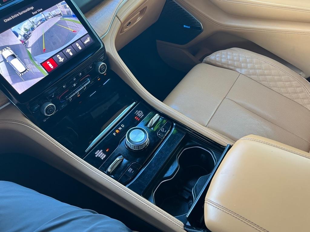 Jeep Grand Cherokee L Summit 4WD 2023