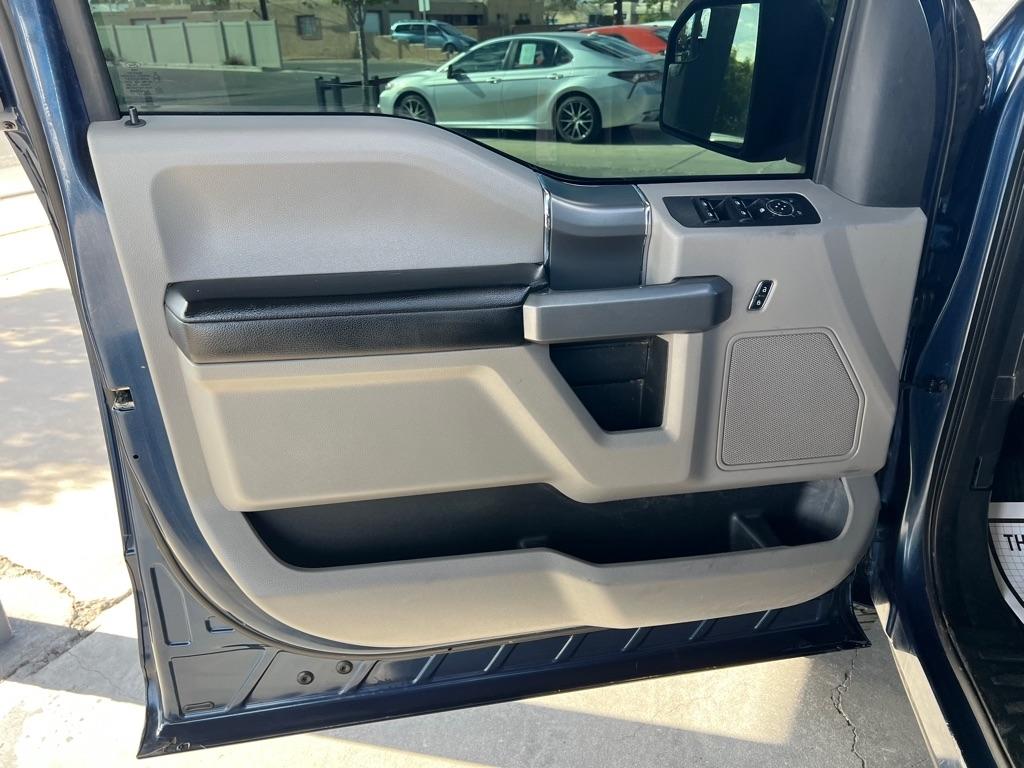 Ford F-150 XL SuperCrew 6.5-ft. Bed 4WD 2017