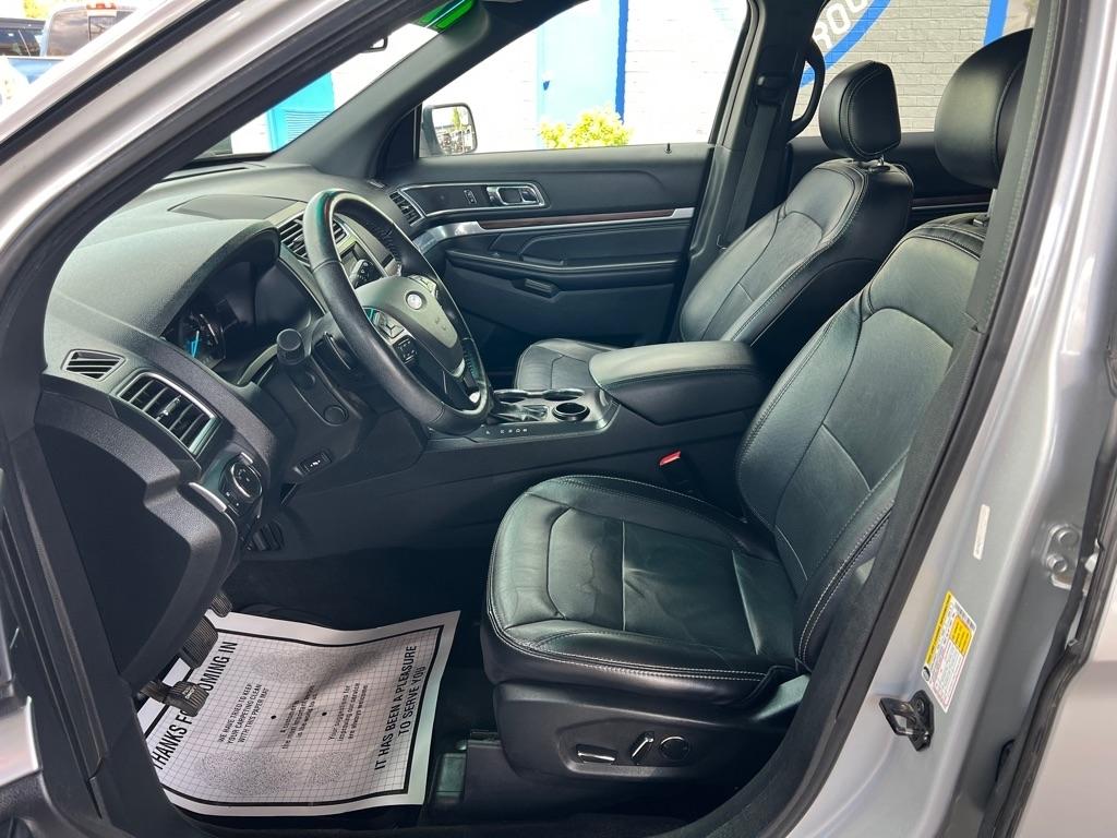 Ford Explorer Limited FWD 2017