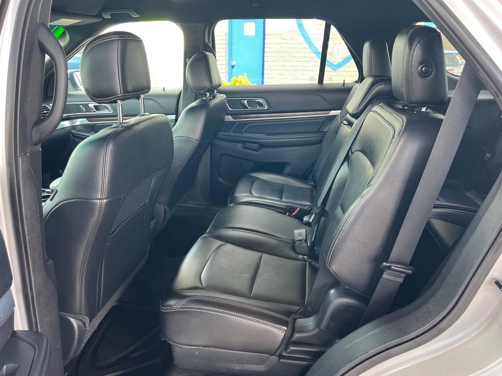Ford Explorer Limited FWD 2017