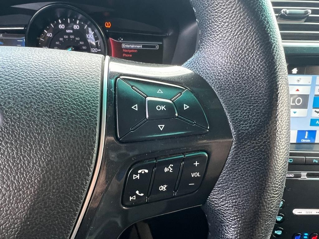 Ford Explorer Limited FWD 2017