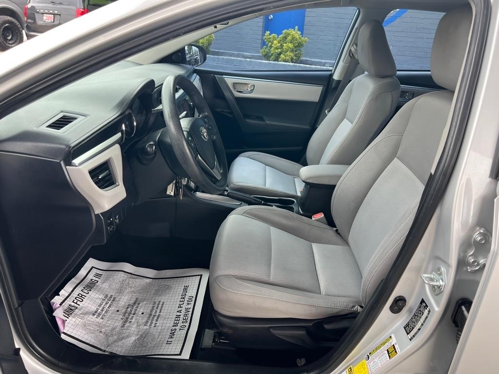 Toyota Corolla LE CVT 2016