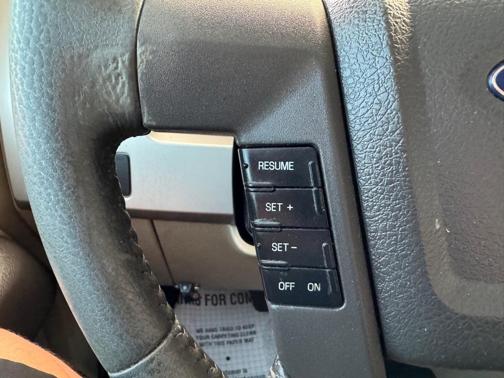 Ford F-150 Lariat SuperCrew 5.5-ft. Bed 4WD 2009