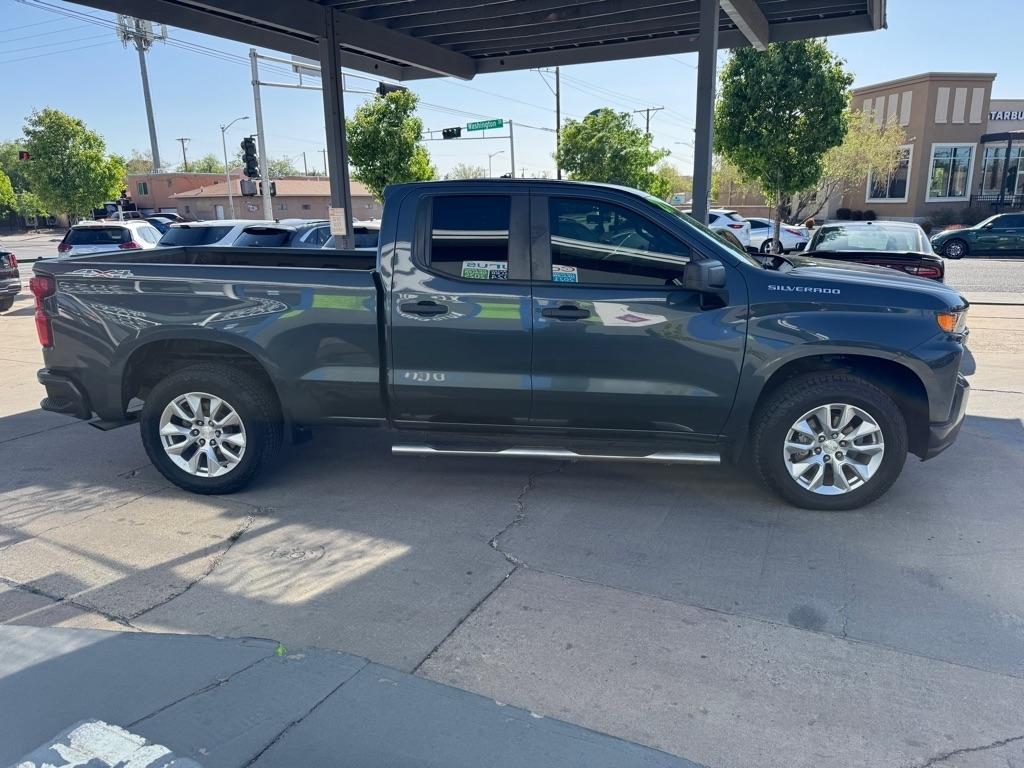 Chevrolet Silverado 1500 Custom Double Cab 4WD 2021