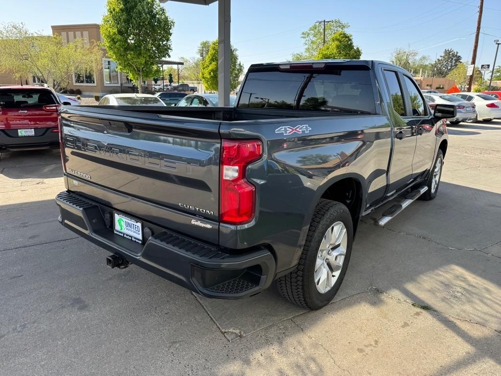 Chevrolet Silverado 1500 Custom Double Cab 4WD 2021