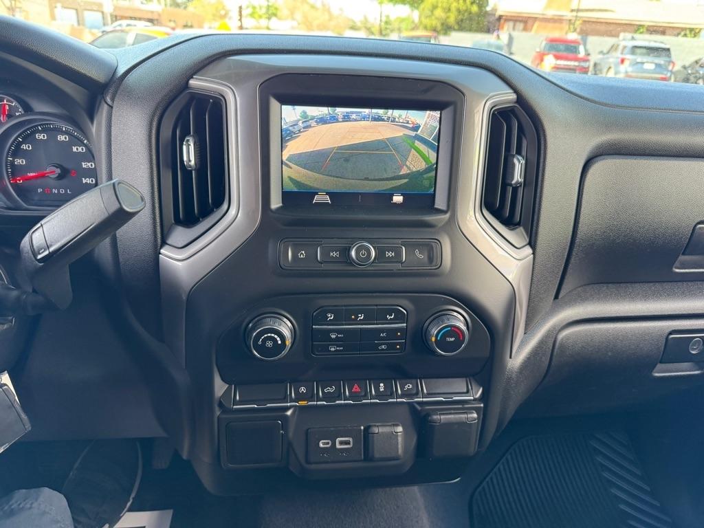 Chevrolet Silverado 1500 Custom Double Cab 4WD 2021