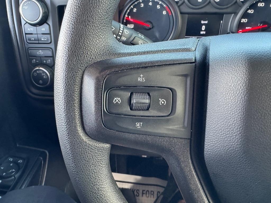 Chevrolet Silverado 1500 Custom Double Cab 4WD 2021