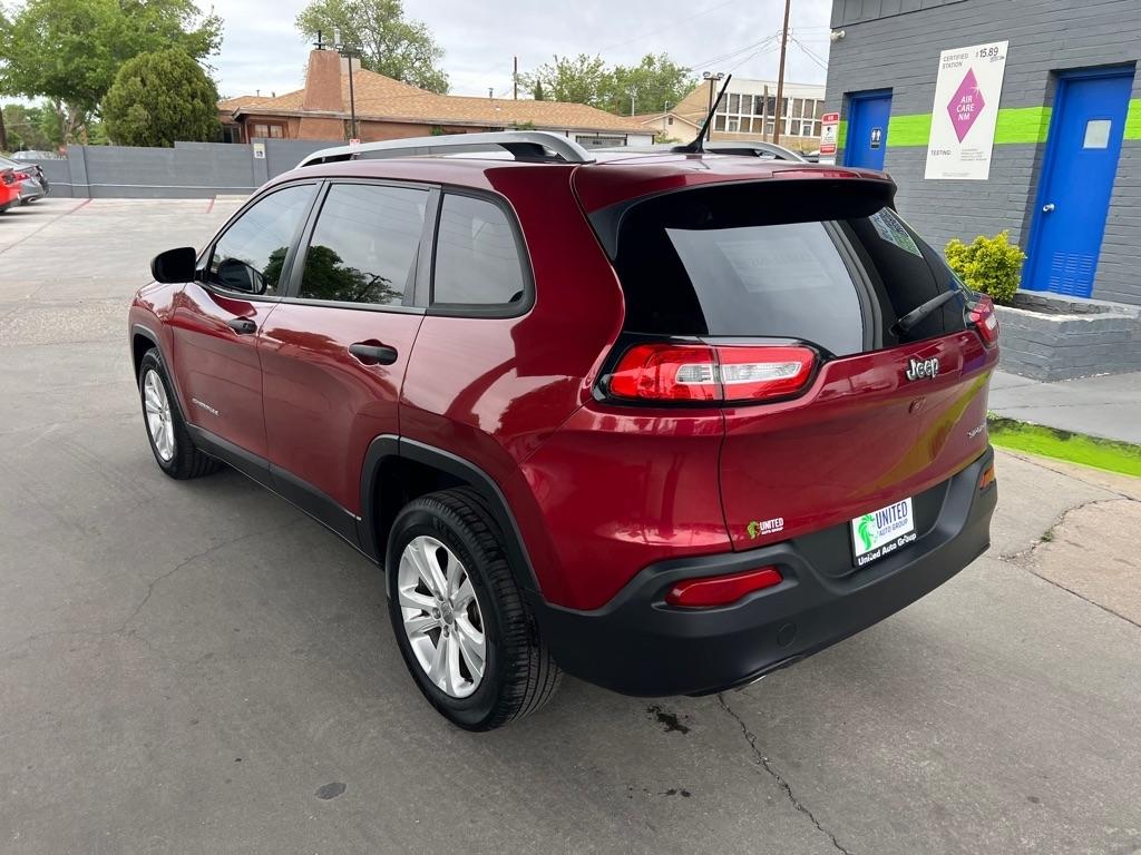 Jeep Cherokee Sport FWD 2015