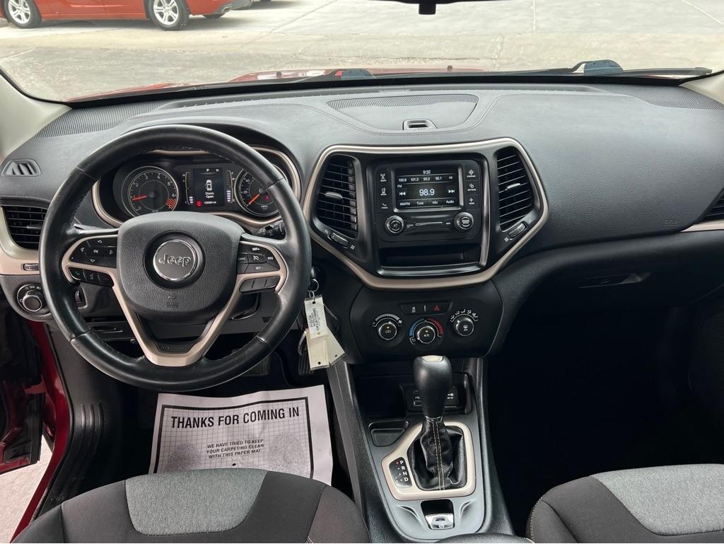 Jeep Cherokee Sport FWD 2015