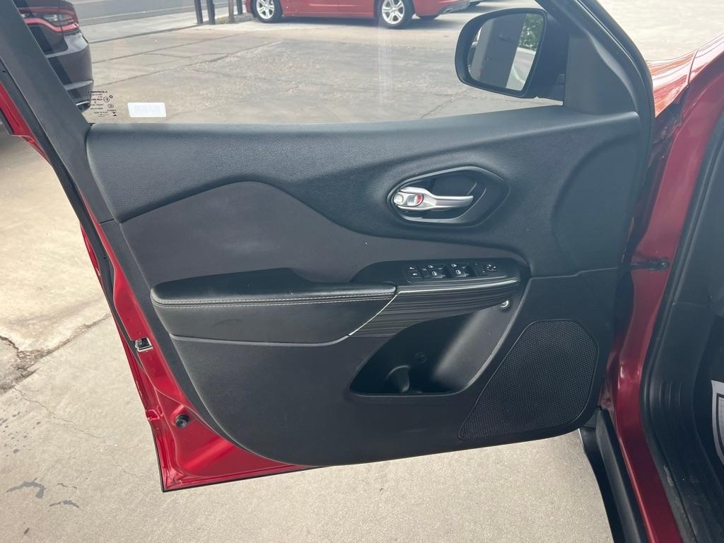 Jeep Cherokee Sport FWD 2015