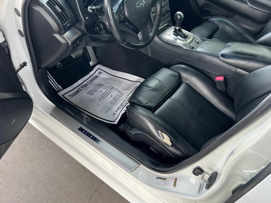 Infiniti G Sedan 37 Sport 6MT 2013