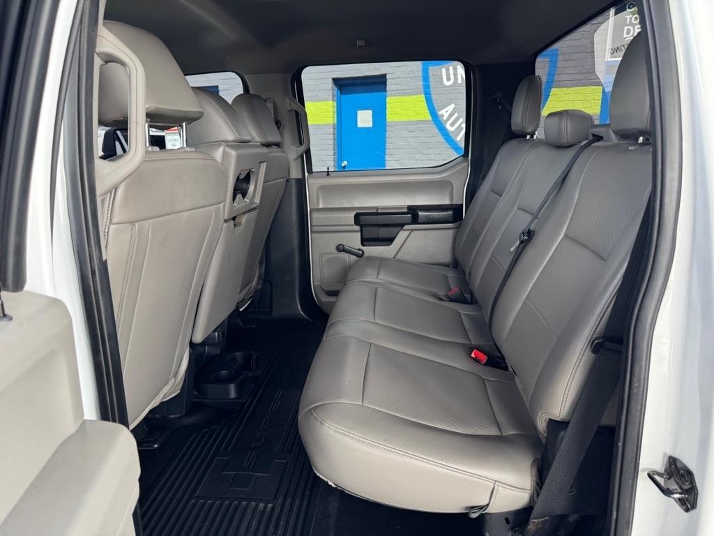 Ford F-250 SD Platinum Crew Cab 4WD 2022