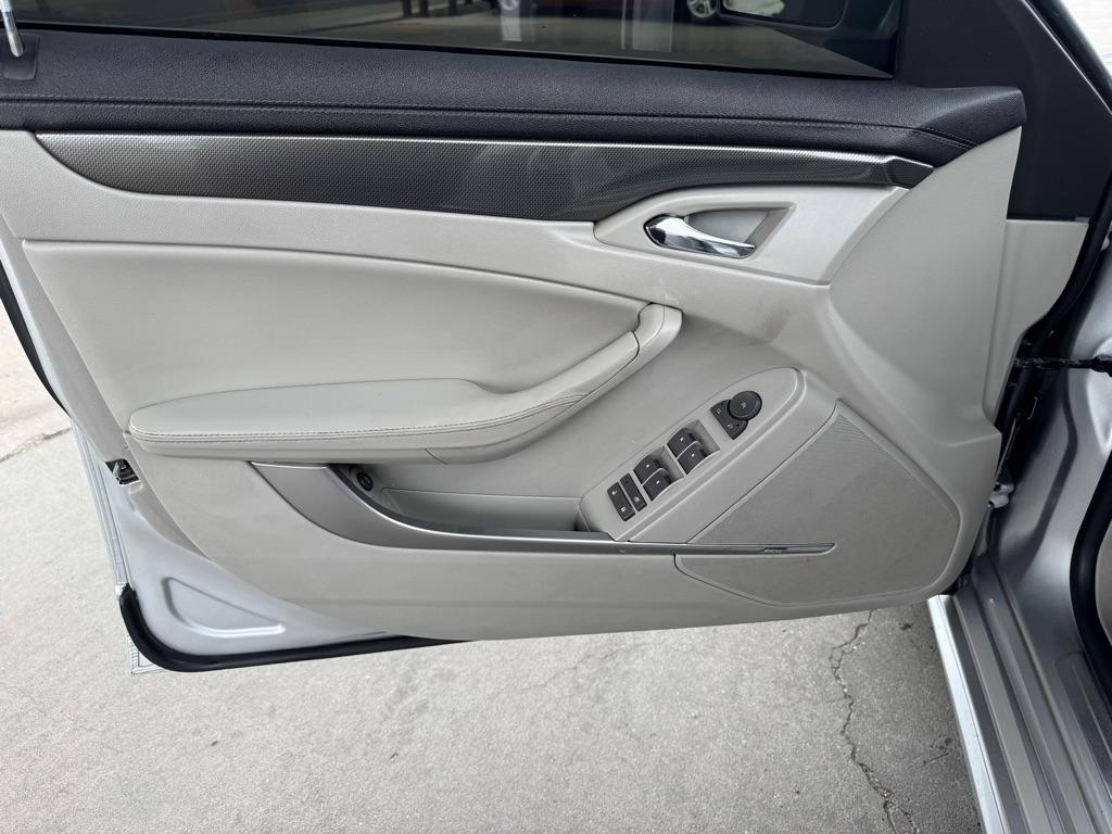 Cadillac CTS 3.0L Base 2011