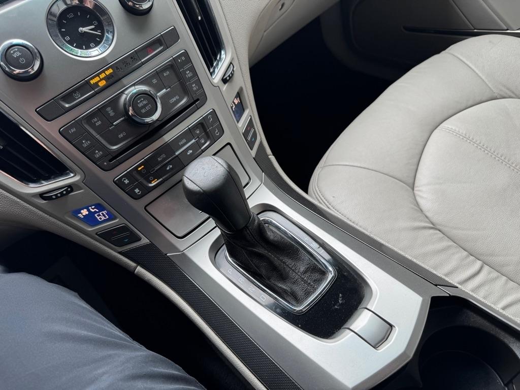 Cadillac CTS 3.0L Base 2011