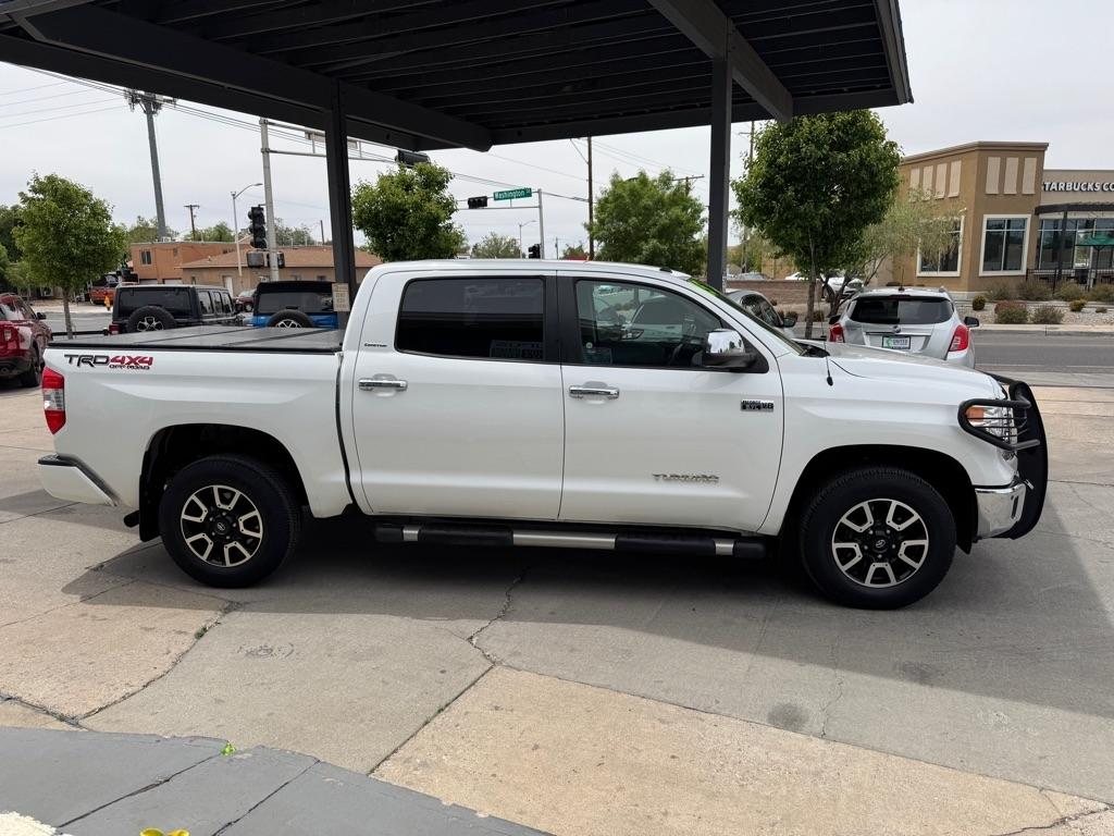 Toyota Tundra Limited 5.7L FFV CrewMax 4WD 2015