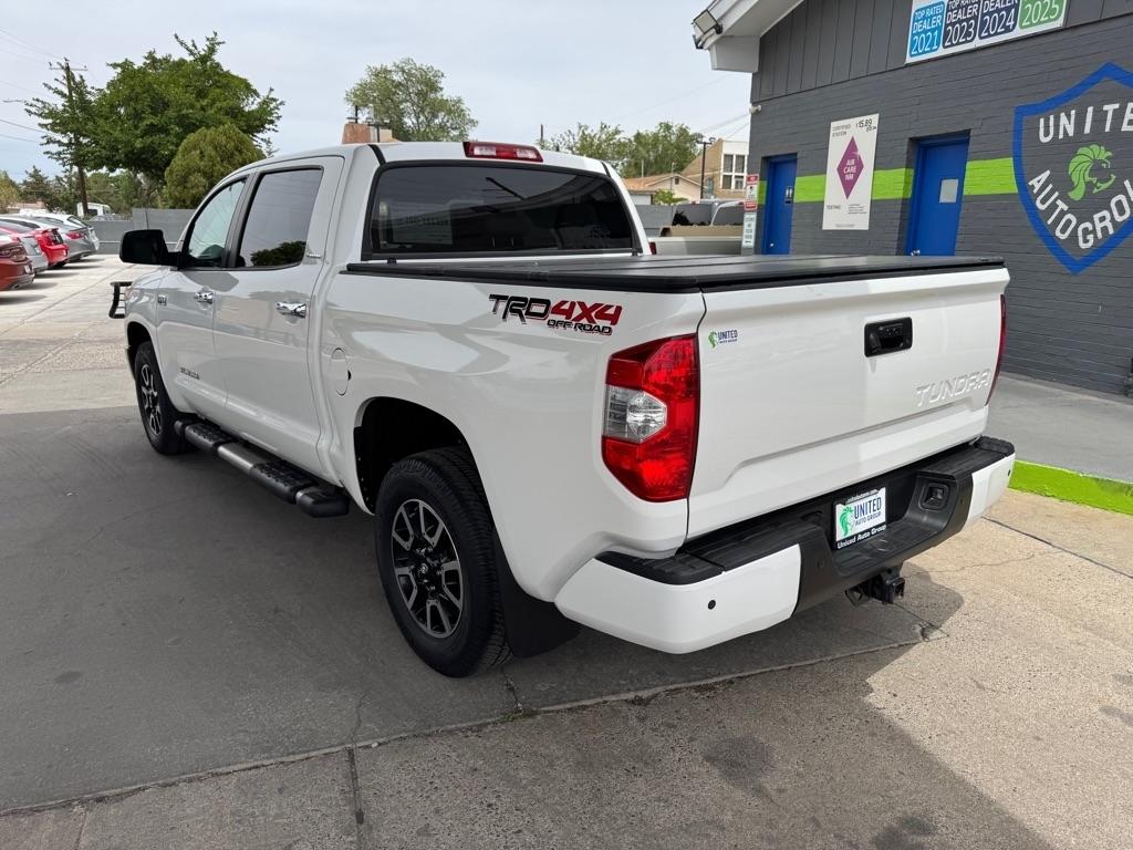 Toyota Tundra Limited 5.7L FFV CrewMax 4WD 2015
