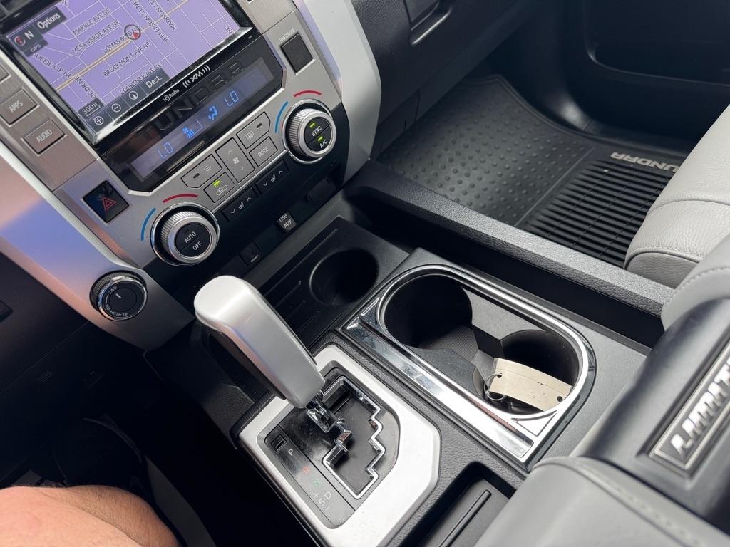 Toyota Tundra Limited 5.7L FFV CrewMax 4WD 2015