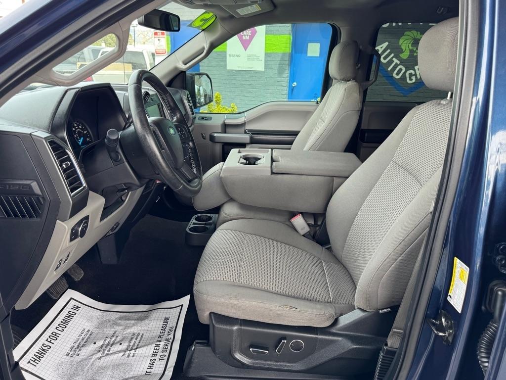 Ford F-150 XL SuperCrew 5.5-ft. Bed 4WD 2015