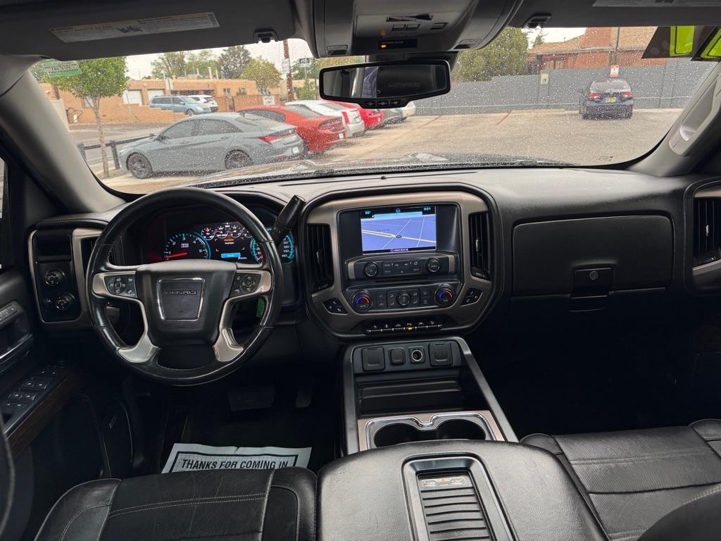 GMC Sierra 1500 Denali Crew Cab Long Box 4WD 2017