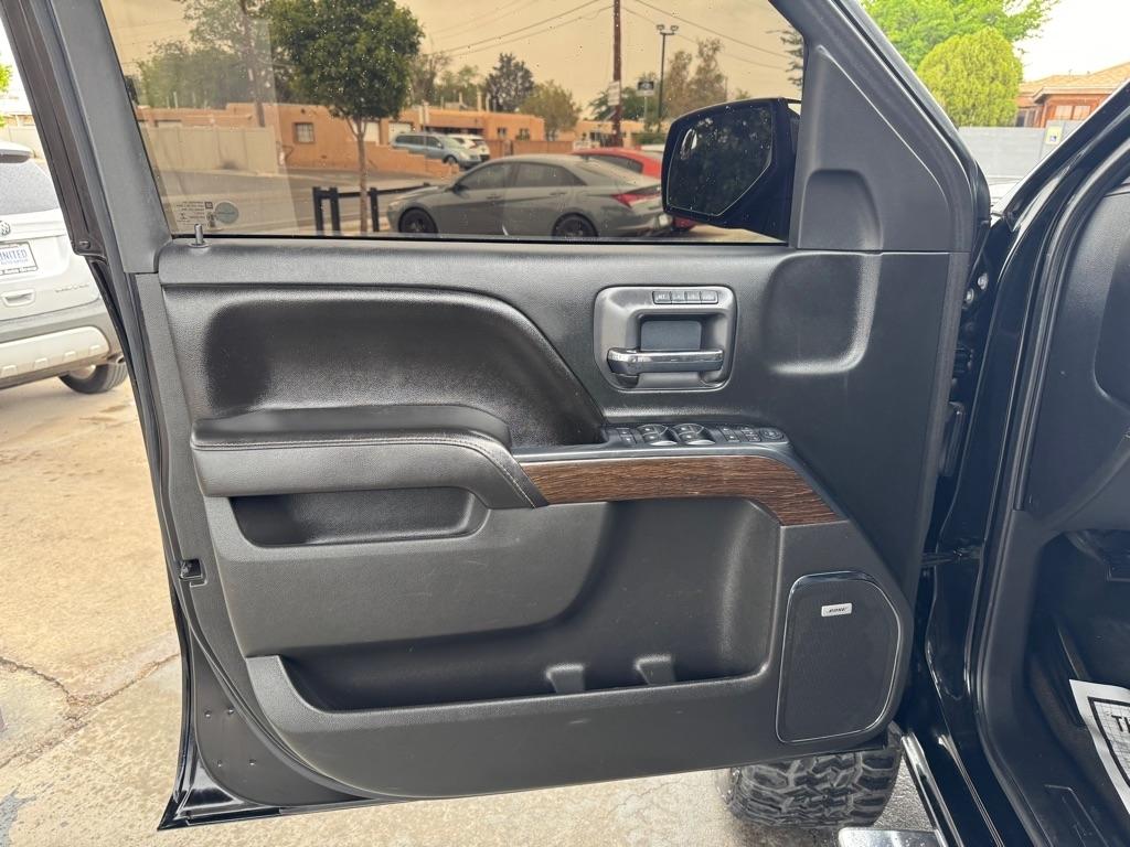 GMC Sierra 1500 Denali Crew Cab Long Box 4WD 2017